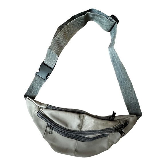 Vintage Leather Waist Pouch‎ - Picture 1 of 3